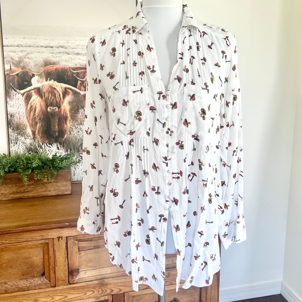Anthropologie Maeve Mushroom Printed Button Blouse M